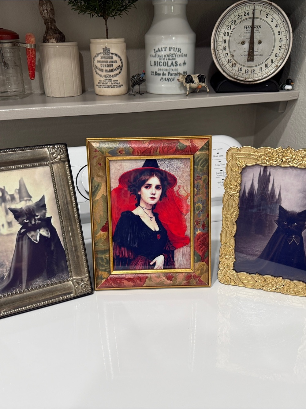 Vintage Picture Frames with Halloween Art - Picture 11 of 15